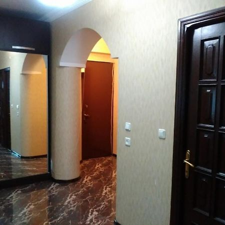 Apartment Жужуна Batumi Exterior photo